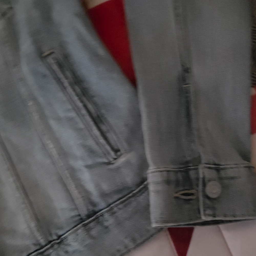 Levi's Light Gray Denim Jacket - image 5